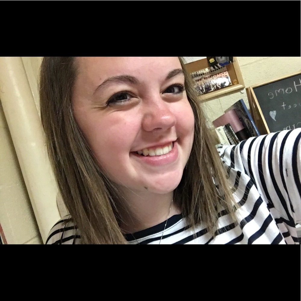Meet your Posher, Alyssa